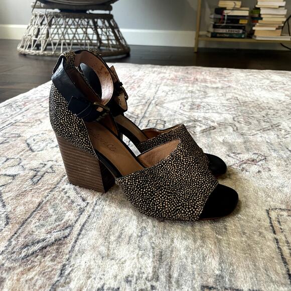 Madewell Alena Spotted Calf Hair Heeled Sandal in Leather Size 6.5 - Picture 6 of 10